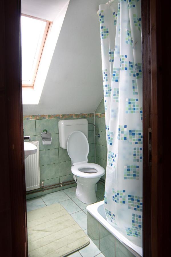 Ferienwohnung Imado Vendeghaz Cernat Exterior foto